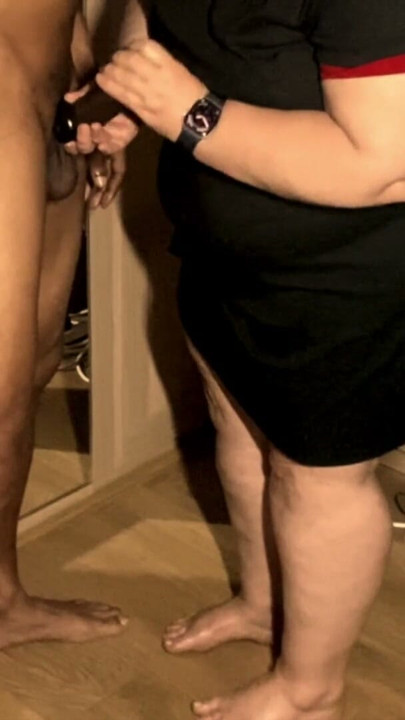 bbw Married Granny handles BBC at home for cum load in her hand- Dirty granny | Clip 2