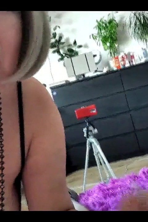 MILF Goddes Aimeeparadise: Blowjob as an Art!