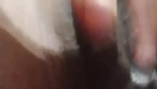 Yeni desi kadın oda turu yeni odada sikişiyor xxx