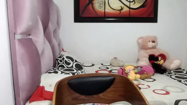 Black girl pulls huge boobs out and licks nipples