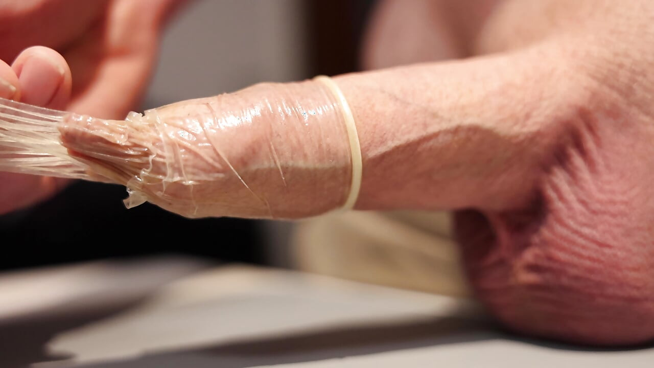 Condom fills slowly with juicy precum