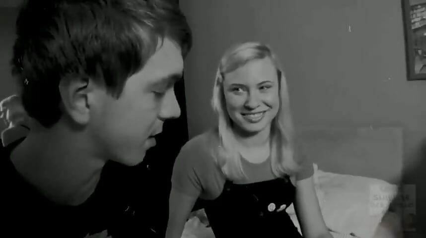 Blonde Teen Kathia : baise anale classique avec son mec
