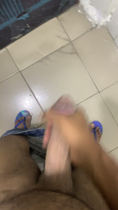 Jerking off in the Toilet Part 49
