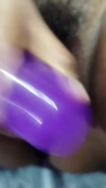 Új Ritu Boudi rövid videó