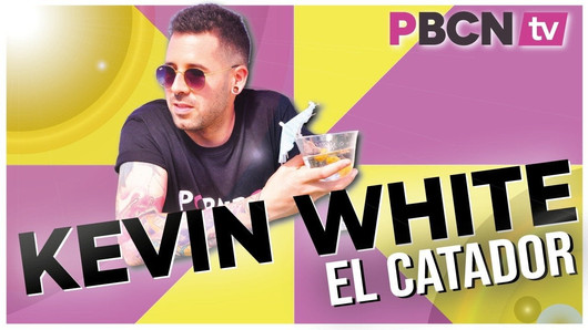 Kevin White el catador de pussys suscribete en YOUTUBE videos con final feliz actor porno y youtuber español