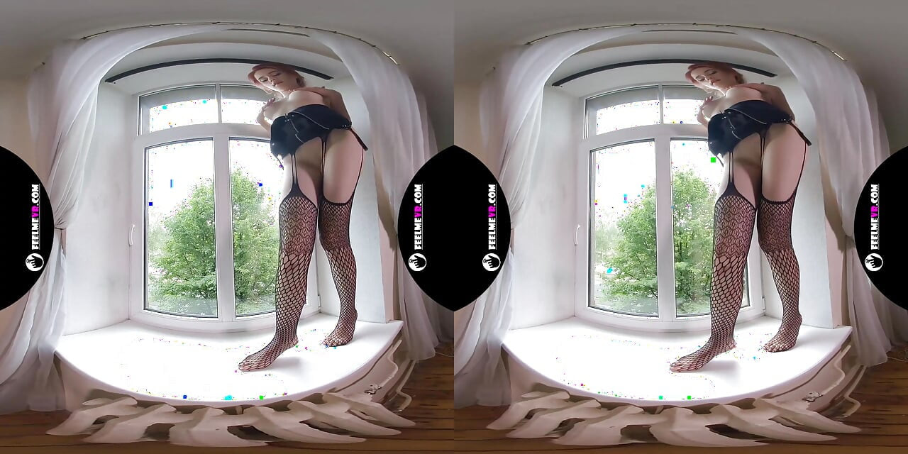Margarita Teen Virtual 3D Strip on the Window