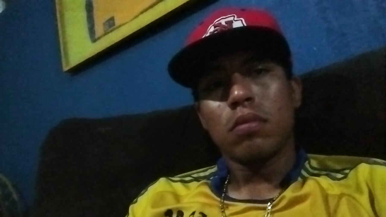 Ufff I Was Alone Enjoying the Night