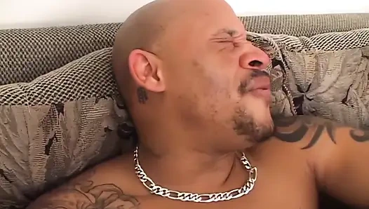 Жёсткая поездка Голди Джексон