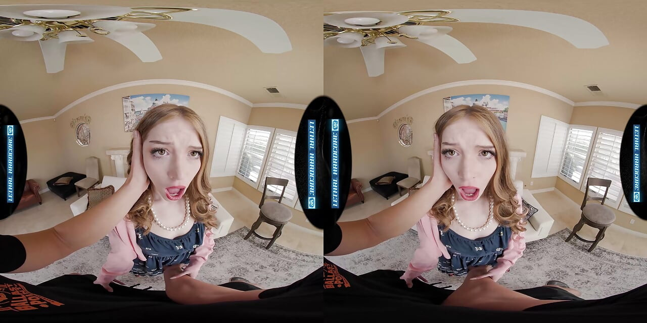 치사 하드코어 VR - 너무 빨리 결혼하고 새 자지를 시도하고 싶어하는 귀여운 MYRA MOANS