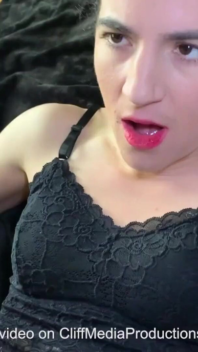 Lunch Break Creampie - Vanessa Cliff | Clip 2
