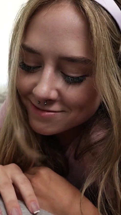My Step Sis Wants A Boyfriend - Daisy Fox | Clip 1