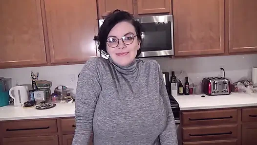 Карантин - милая табу мачеха Lilith