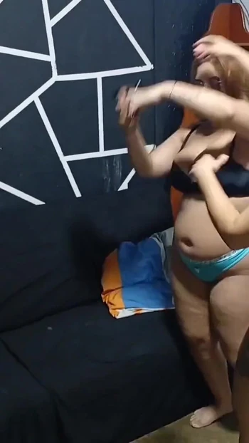 Must-share moment from "ENF Two Nude latina Girls Fight Over a Strange Device"