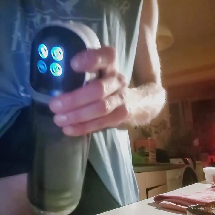 Felixxx's Penis Inside Elektromasturbator