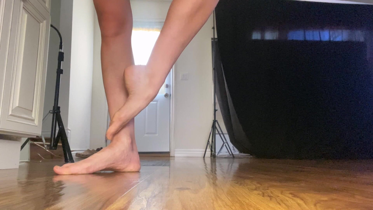 Ejercicios de ballet descalzo