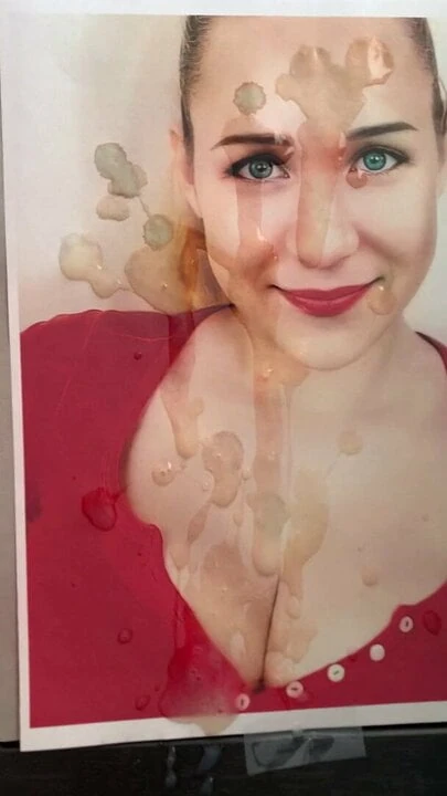 Cum on pic tribute to Milf4youu