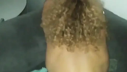 Heißes küken überraschte mit großem schwanz und wurde gefickt-pov