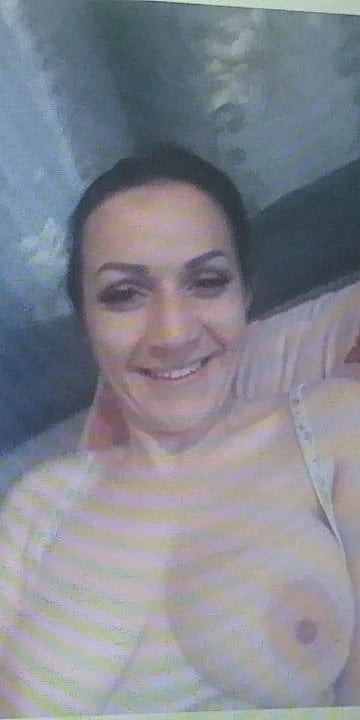 Flirtymania Cheating wife