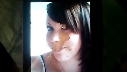 Seksi sürtük tatlı sevimli güzel azgın yüzünde benim sıcak balmumu