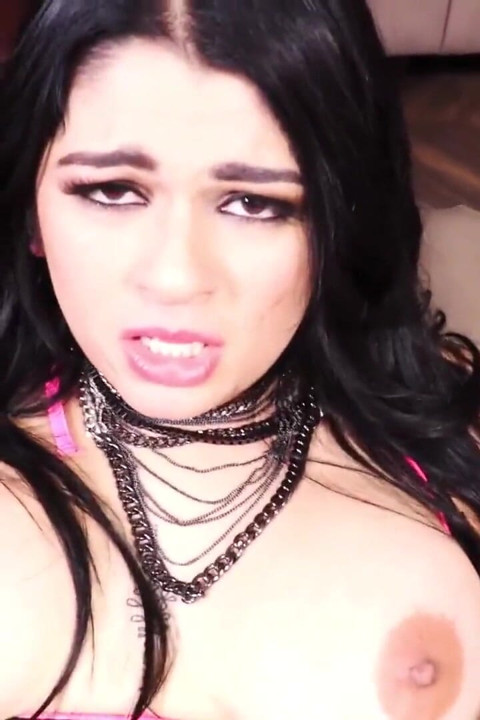 BURNING ANGEL - Carolina Cortez big booty POV