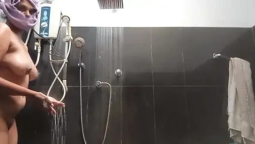 Брат трахает друзей сводной сестры, когда у меня есть свободное время, я с моей киской с большими сиськами