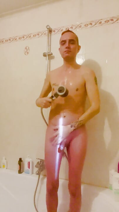 Your star rafou1227 this shower and shave