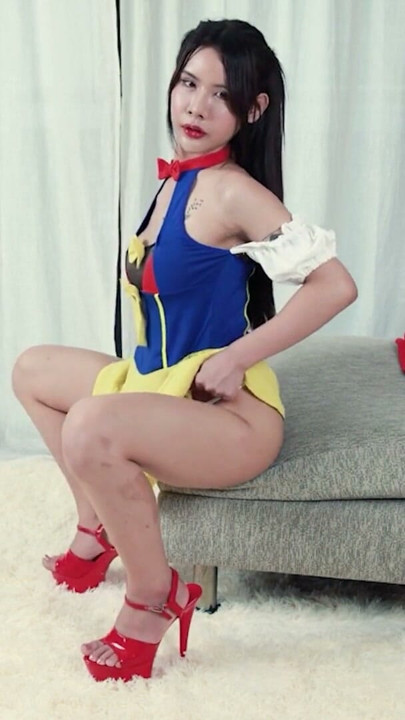 TGIRLS.XXX: PRETTY IRINE! | Clip 1