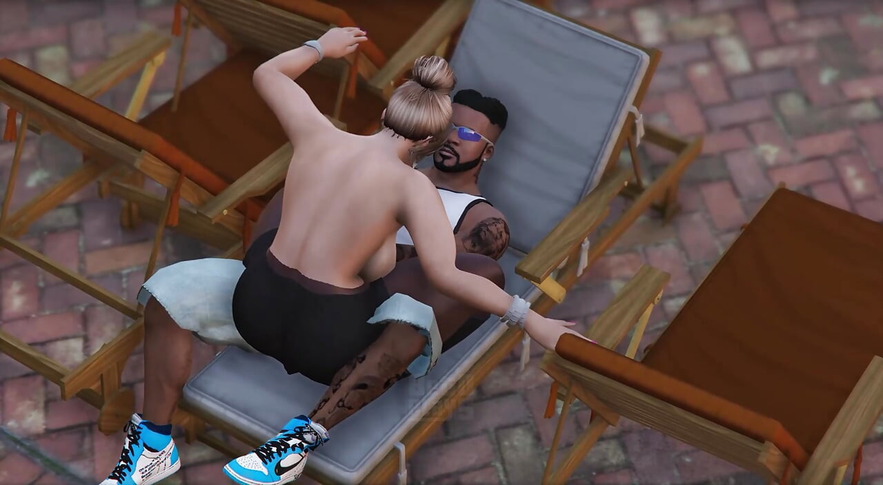 GTA 5 Franklin and Amanda - Caught Staring from the Balcony (Part 1)