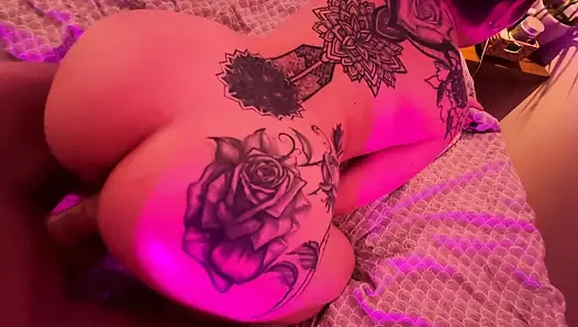 Fucking Before Bed so That the Pussy Peacefully