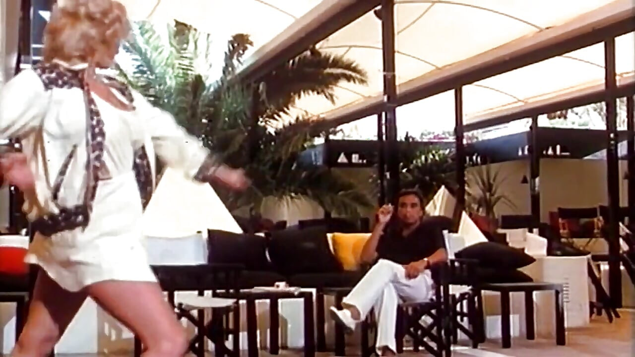 Sex fierbinte în Ibiza (1982)
