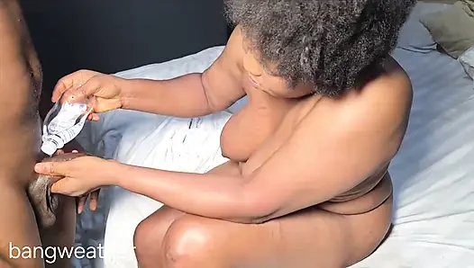 Cewek semok kulit hitam lagi asik dientot habis-habisan sama kontol besar