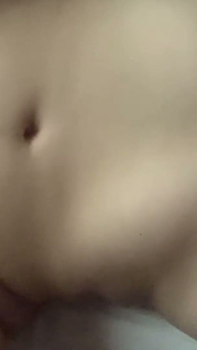 Pinay Sarap na sarap ang masikip kong pussy sa malaking dildo | Clip 1