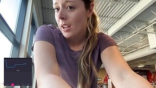 Nadia foxx üppig! ins Fitnessstudio und einem Drive durch Omg bin ich auf den Treppenmeister gekommen!!