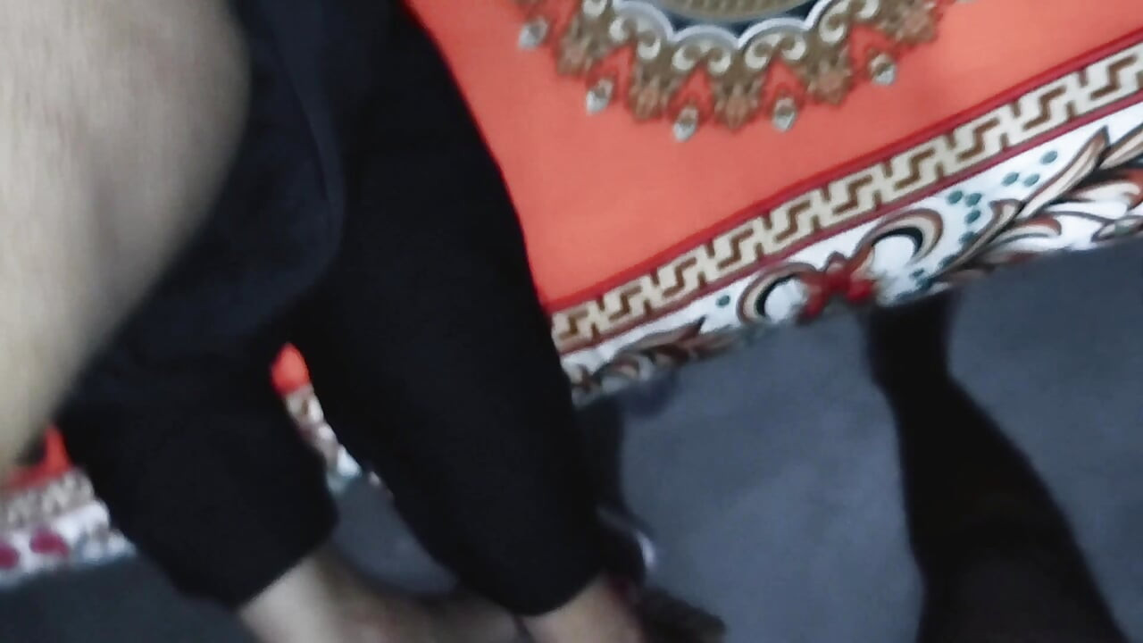Badi Behan Ki Gaand Maari, Ghodi Banakar