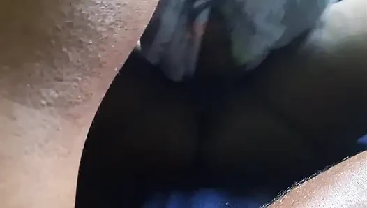 Menjilat memek saudara tiri- chithi ponnu pundai nakki eduthen