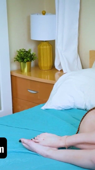 AnalMom - Redhead Milf In Yoga Pants Strips Down And Bends Over For Anal Stretching With Her Stepson | Clip 2