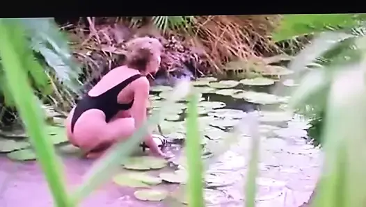 Perfect ass on movie(crocodile Dundee)