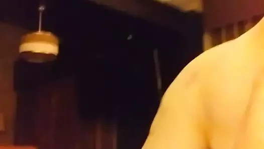 Başlarken çıplak tarafından bir arkadaş tarafından becerdin
