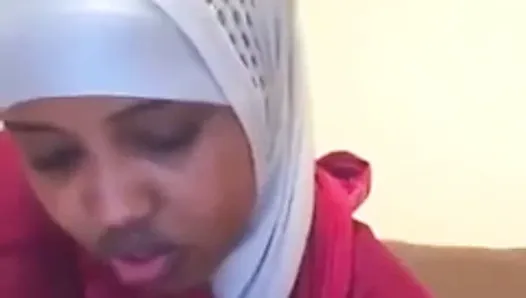 Somali girls boobs revealed