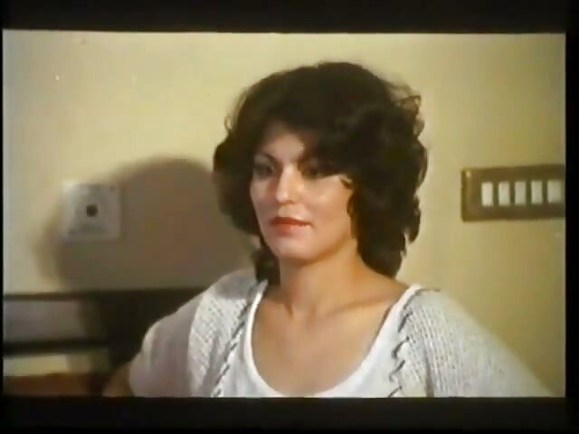 Tendre Teen Mirror Sex (1981)