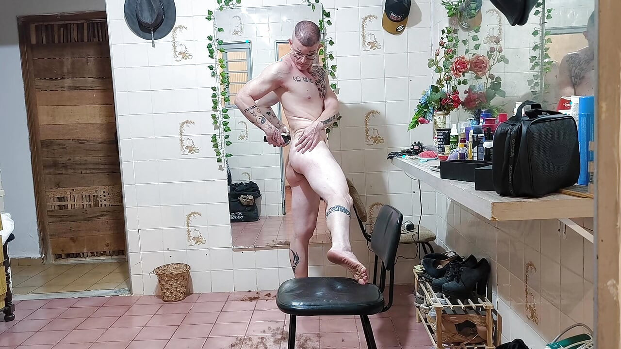 depilando anus e pénisz