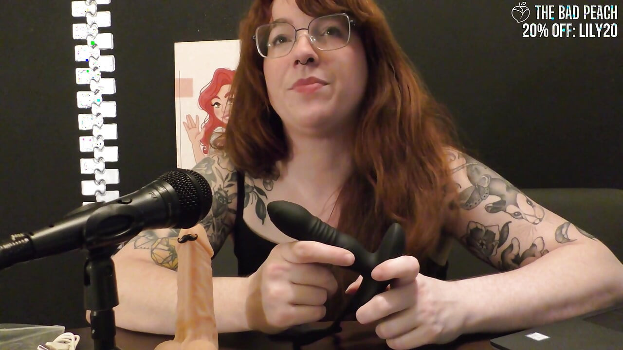 NSFW Review of a Remote Control Thrusting Prostate Massager From the Bad Peach