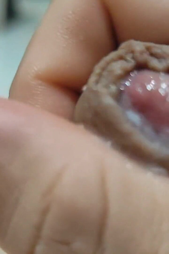 Multiple Orgasm in Manual Massage on the Glans.