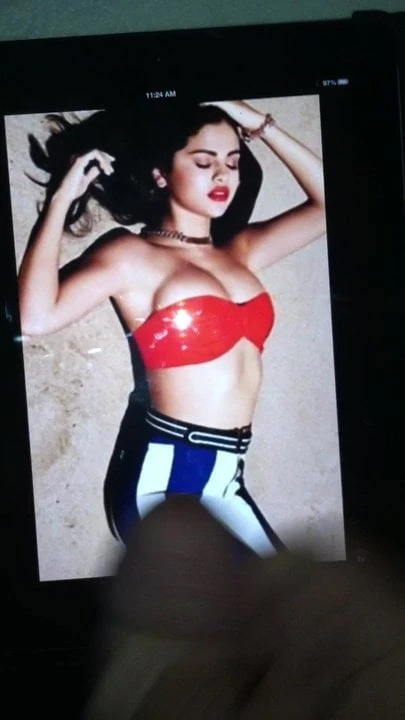 Selena Gomez #9