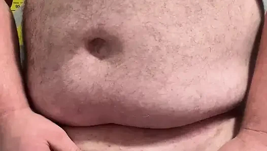 Anyone wanna suck my cock