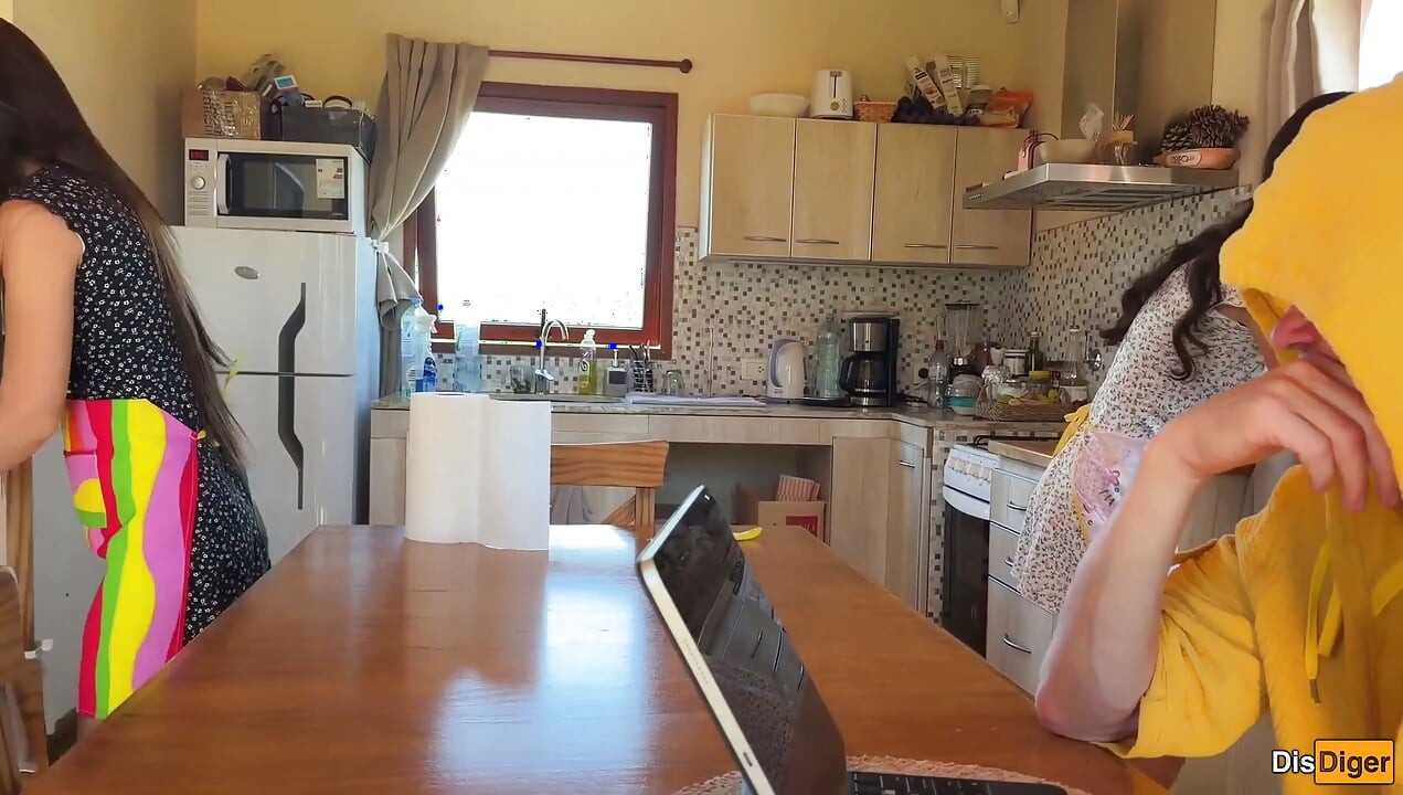 Time Stop Freeze - To hushjelper knullet av hackere Free Use Creampie