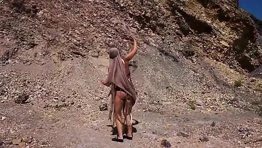 Otherland dance in Hills