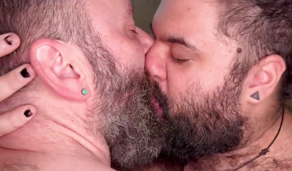 Comes to Visit Barcelona and Uses My Ass to Empty His Balls Sweat, Semen, Hair What More Could You Ask for?