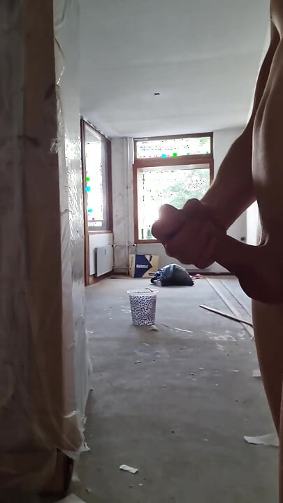 Igranje s analnim čepom