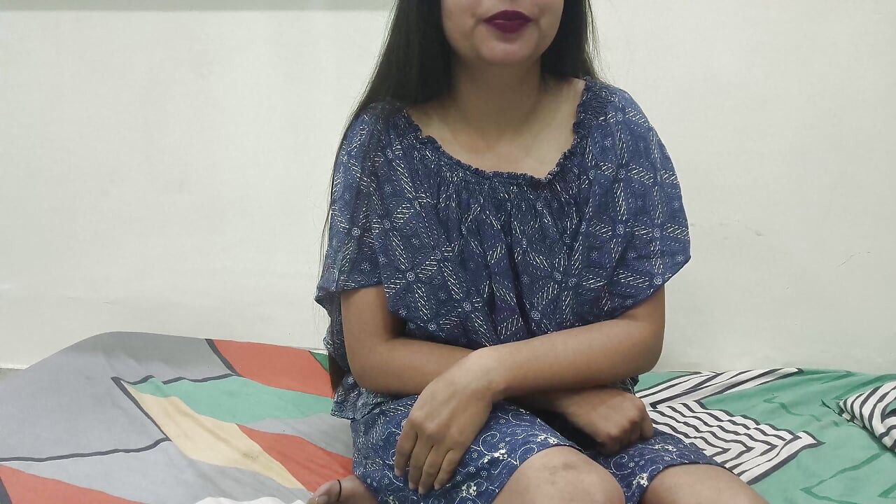 Horny Indian Saara Masturbating Her Self Very Very Hot XXX Video